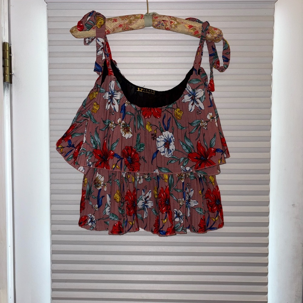 Xhilaration Red and Brown Ruffled Camisole